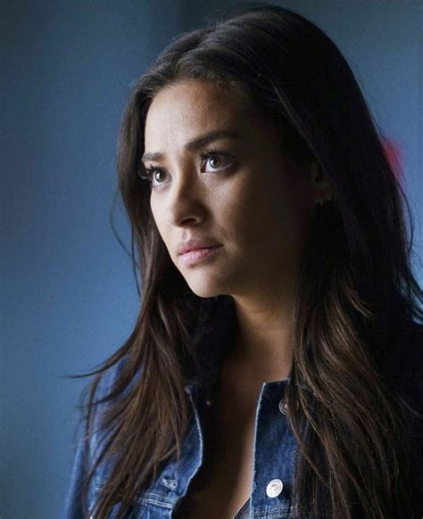 emily fields ethnicity|emily fields dating.